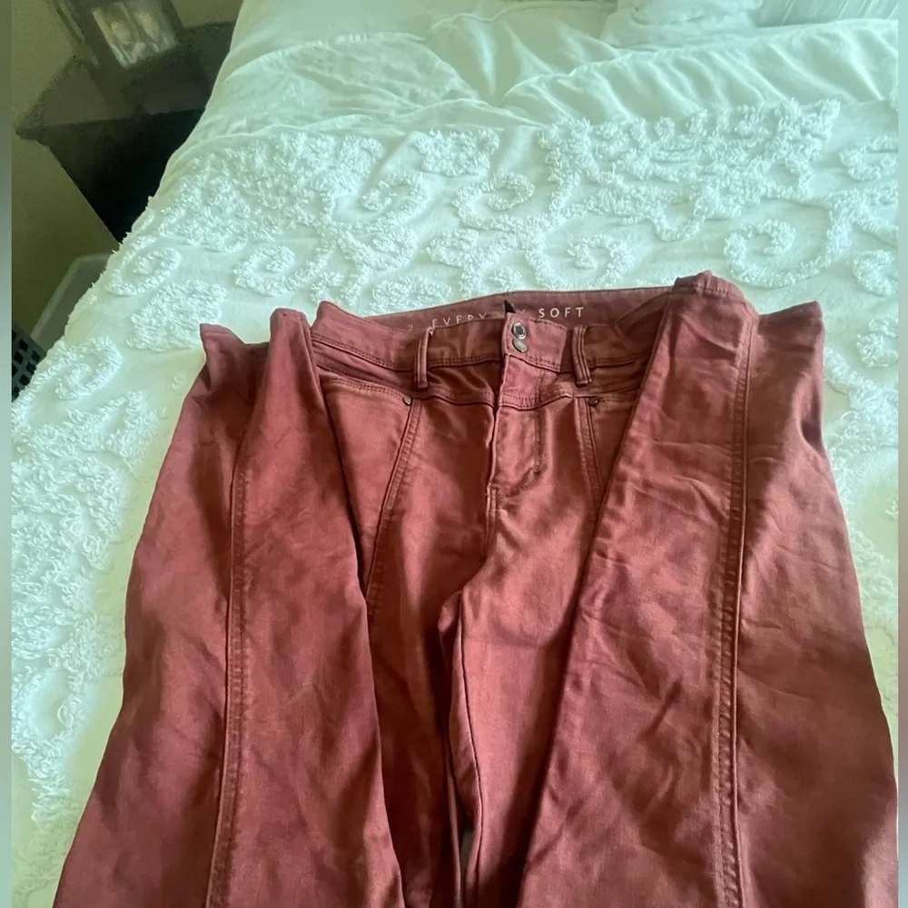 WHBM Everyday Soft Skinny Ankle Jeans - Picture 2 of 4